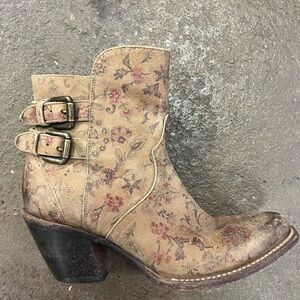 Lucchese Catalina Boot